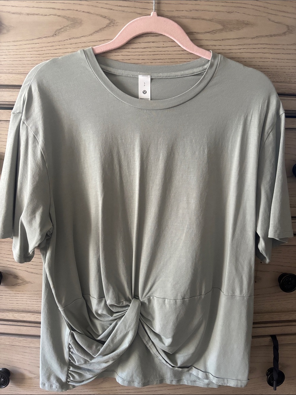 lululemon athletica Sage Green Knot-Front Short Sleeve Tee small